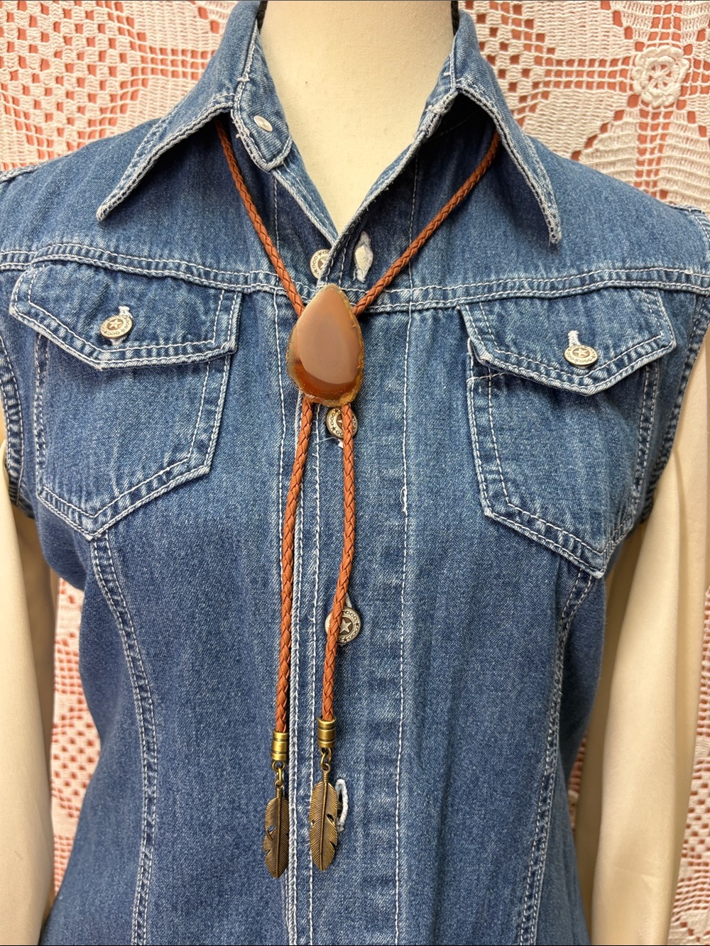 Vintage Western Bolo Tie Brown Agate Stone Braided Leather Feather Tips